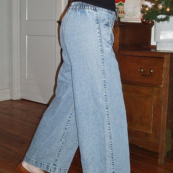 XS Blue Elastic-Waist Jeans – Like New - Picture 3 of 3